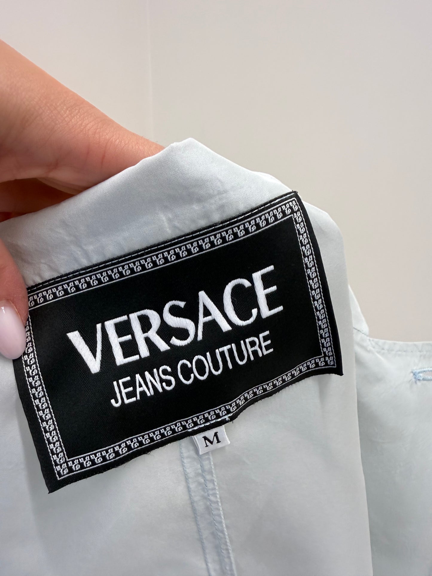 Jeacheta Versace baby blue din mătase naturală în croi super chic