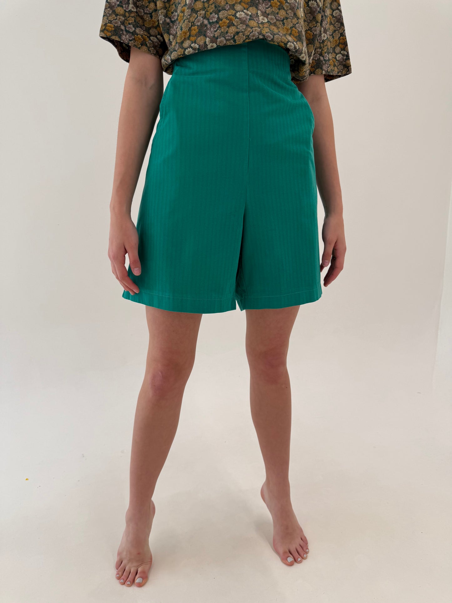 Pantaloni vintage din pânză cu talie ultra înaltă elastică