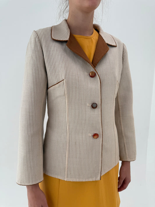 Sacou vintage excepțional cu dungi fine caramel brown pe camel din stofă cu fața dublă