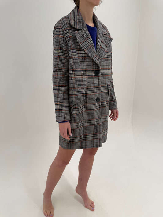 Palton în carouri din stofă de lana extrafina cu revere late