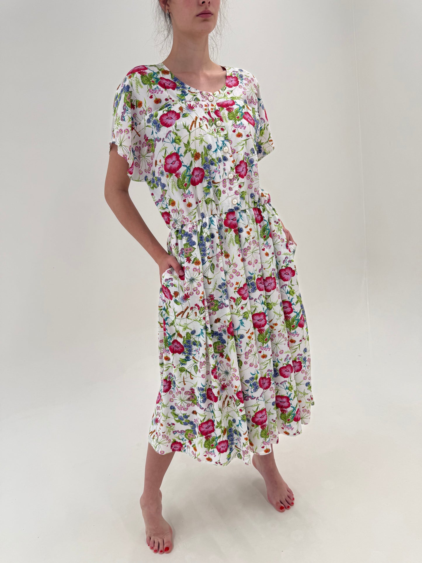 Rochie cu print floral superb și buzunare cu talie elastică