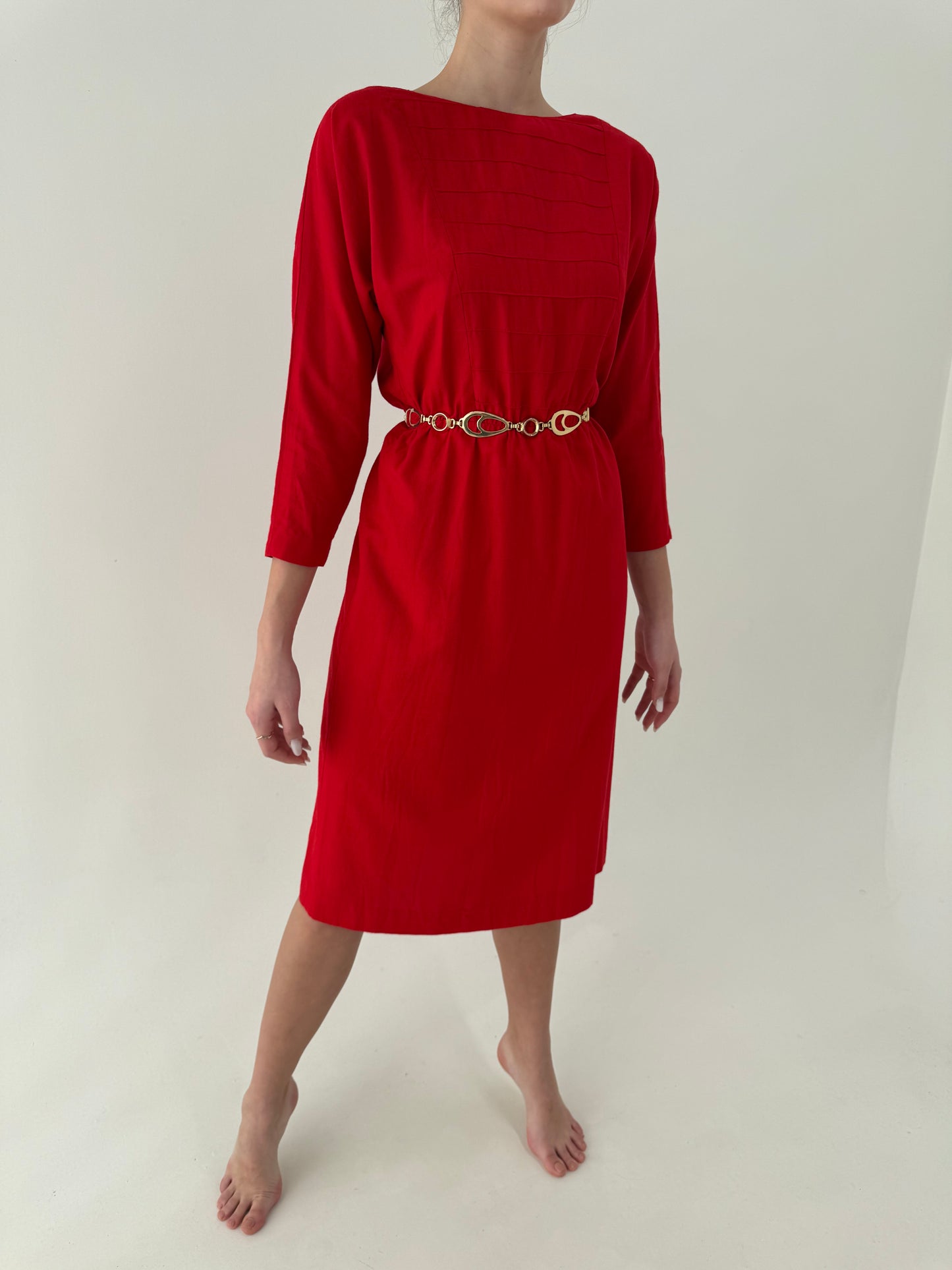 Rochie vintage cherry red cu talie ultra înaltă marcată elastică