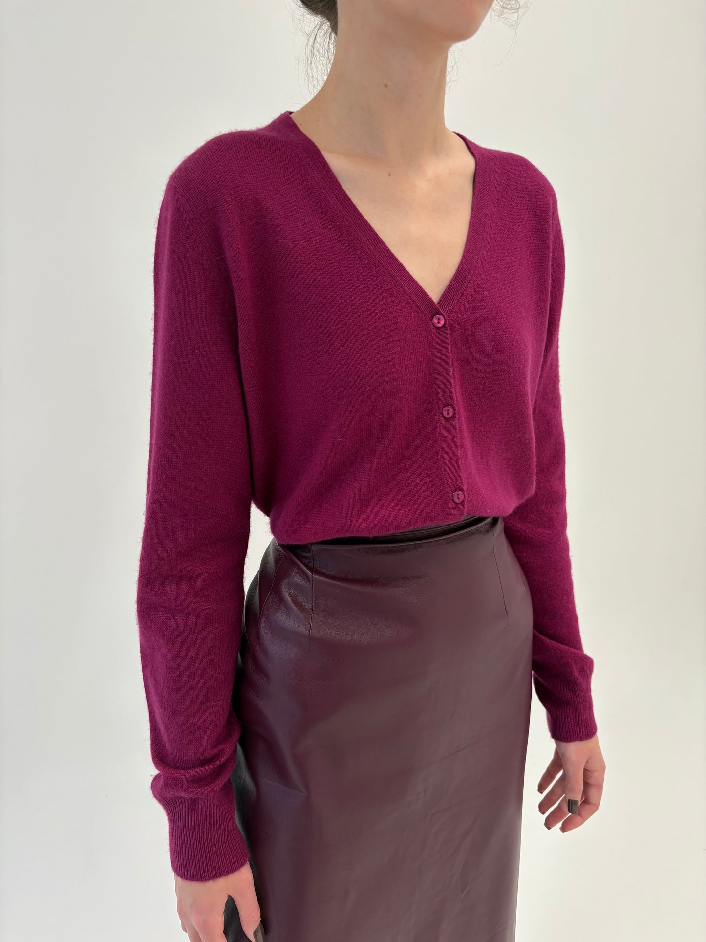 Cardigan în culoare superbă din cașmir și mătase naturală