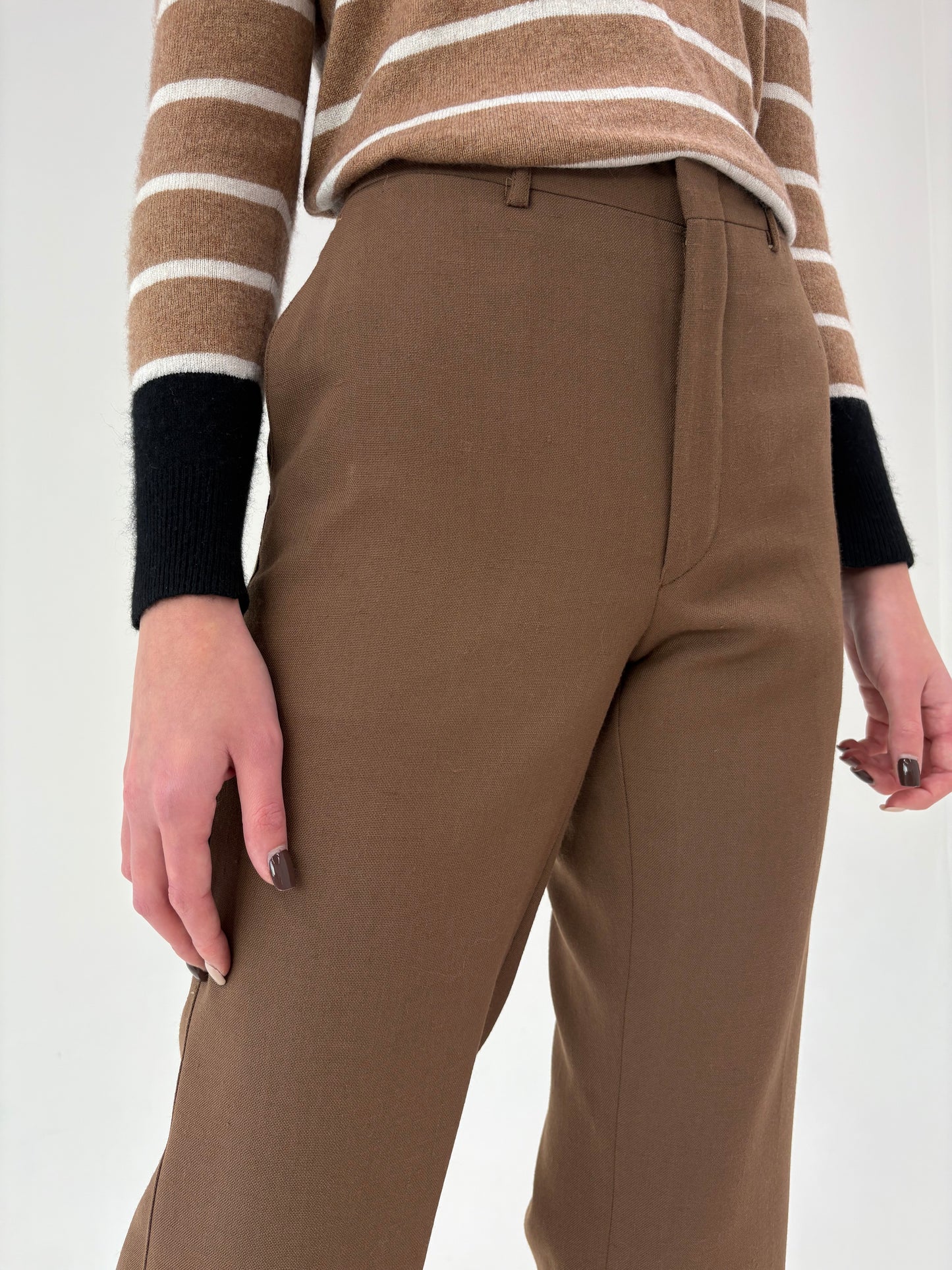 Costum cafe au lait din lana extrafina