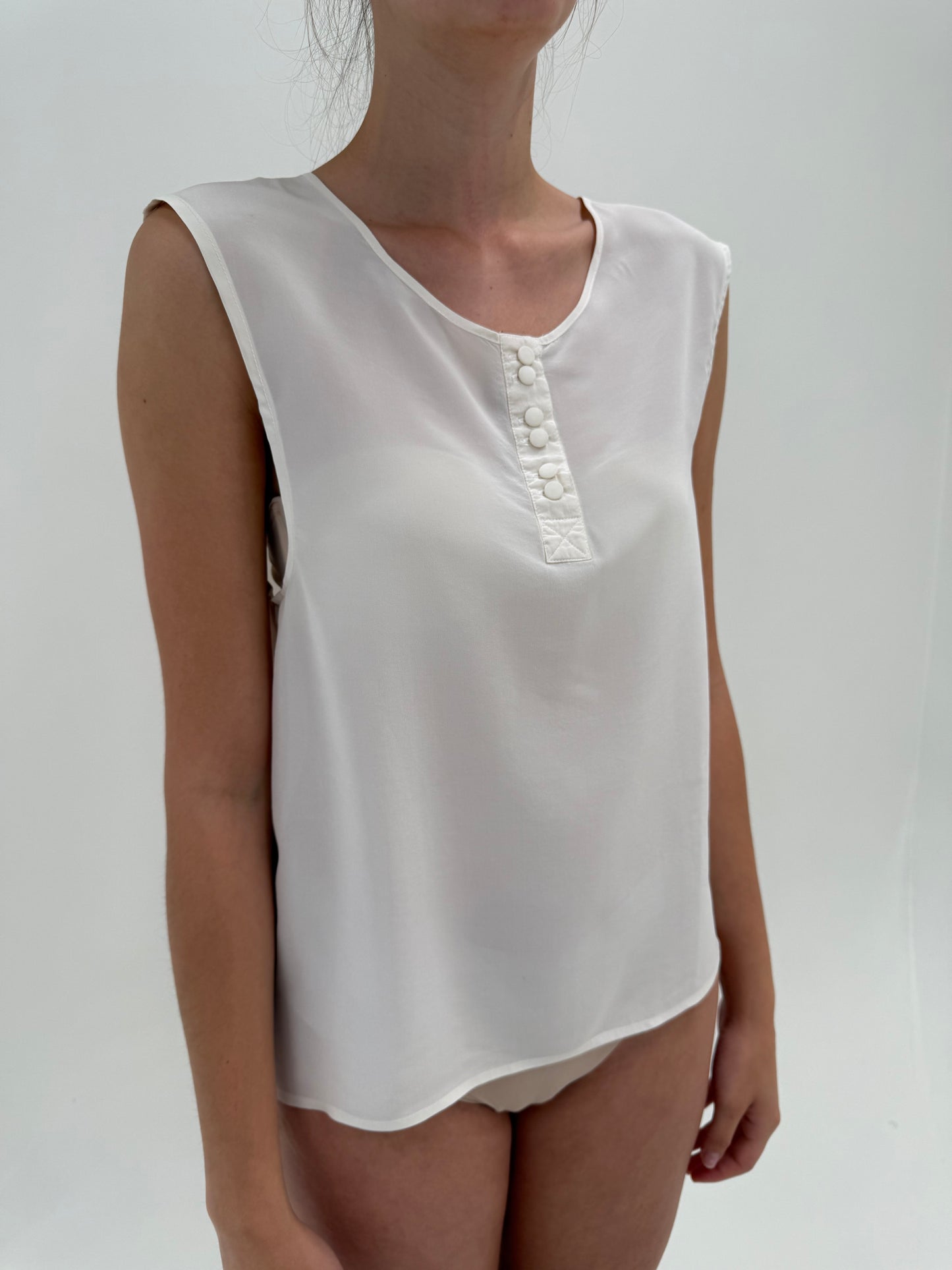 Top minimalist alb din mătase naturală
