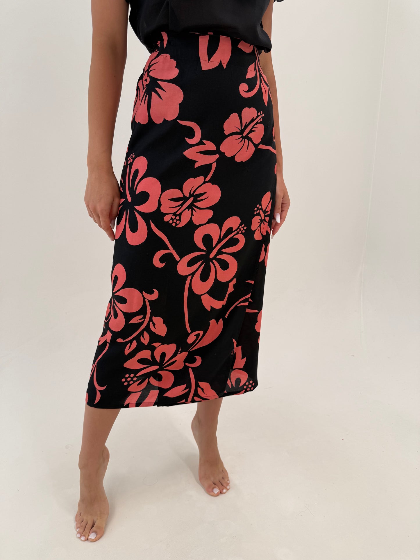Fustă maxi petrecută super vaporoasă cu print floral stilizat