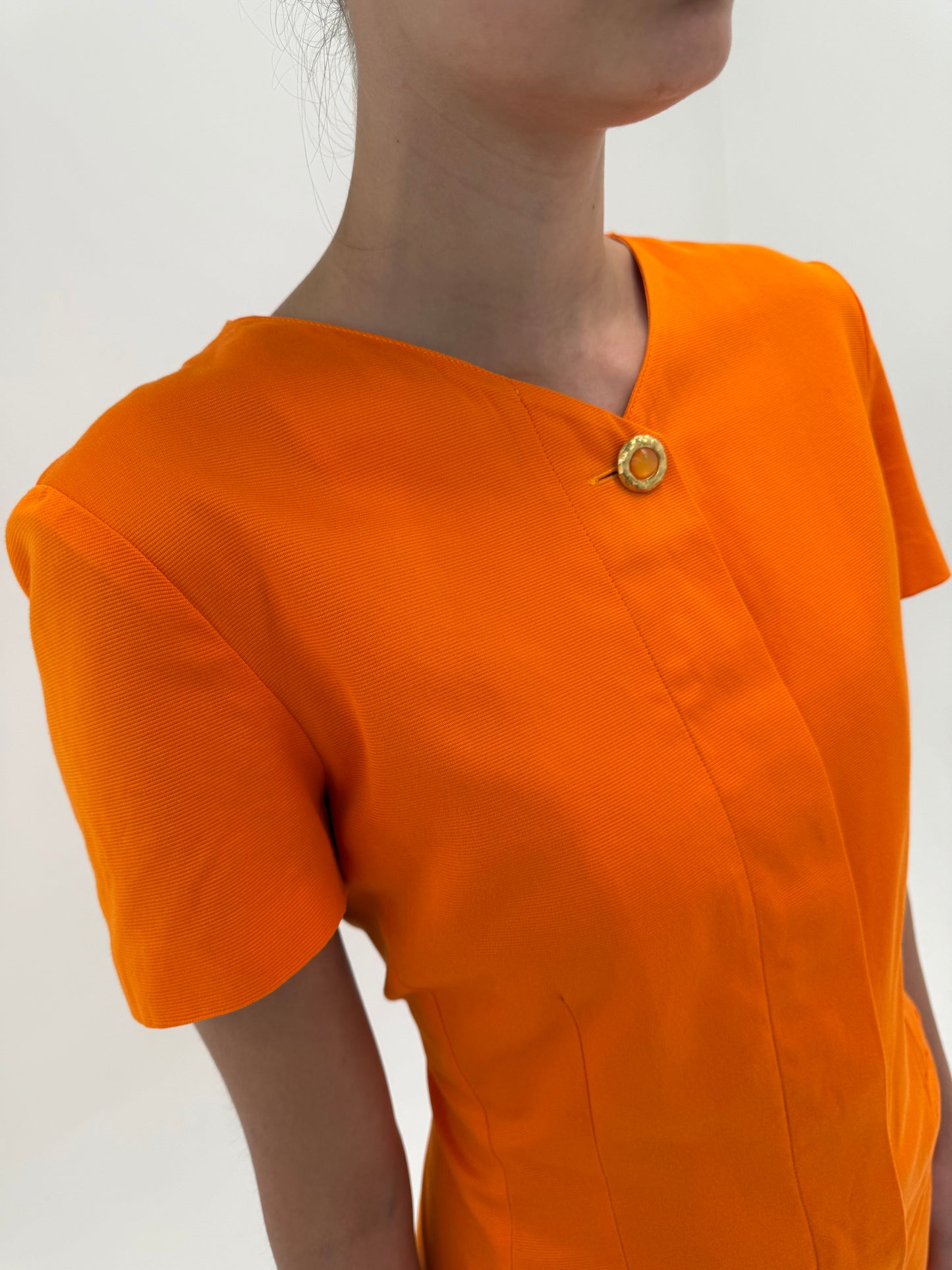 Rochie Max Mara din in excepțional în croi clasic electric orange