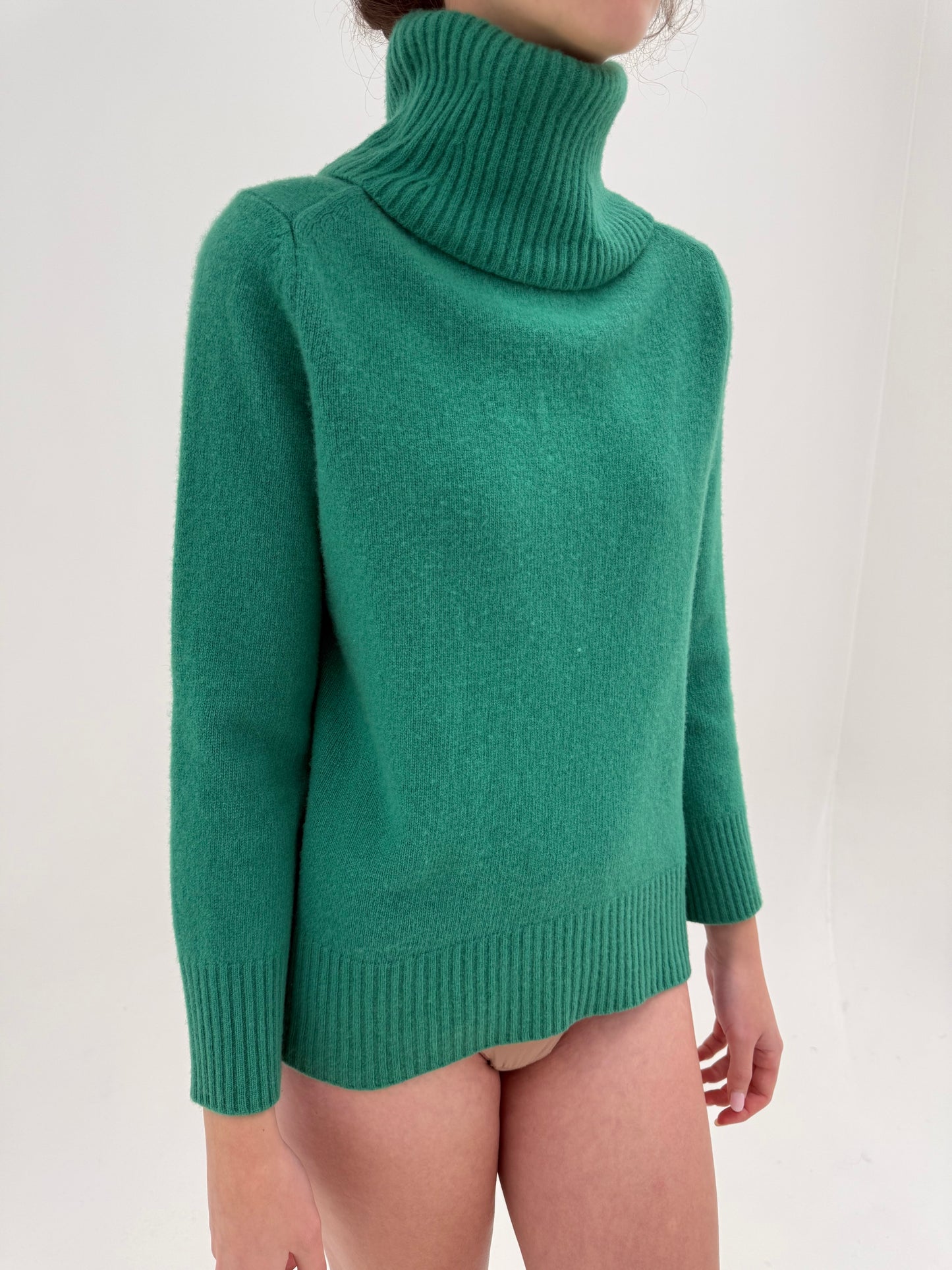 Maleta petite verde smarald din lana plină extrafina de gramaj mare