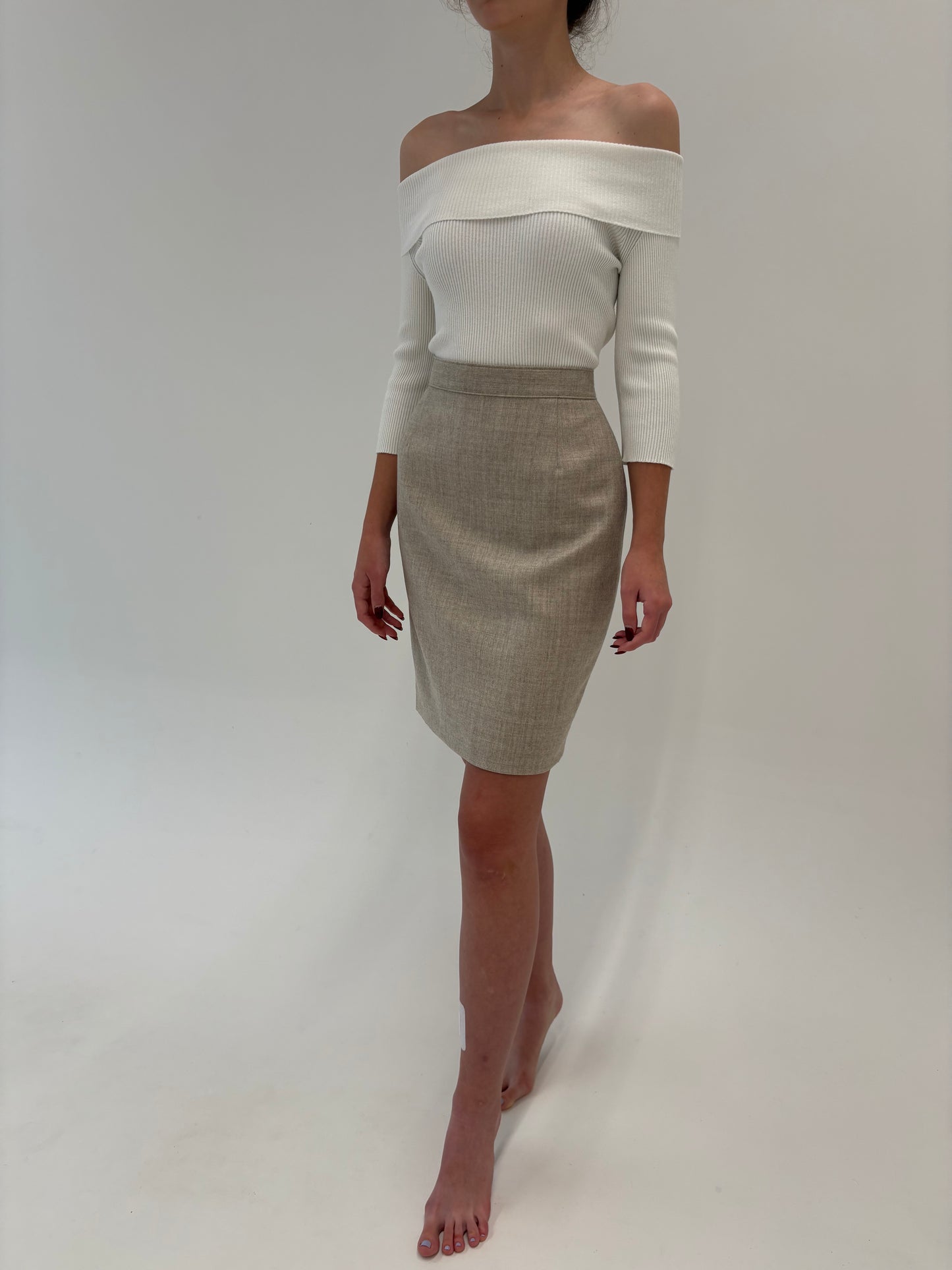 Fustă light nude conică cu talie intră înaltă din lana extrafina