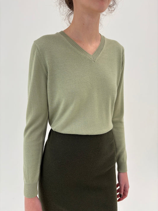 Pulover Sage green din lana extrafina în anchior de gramaj mare