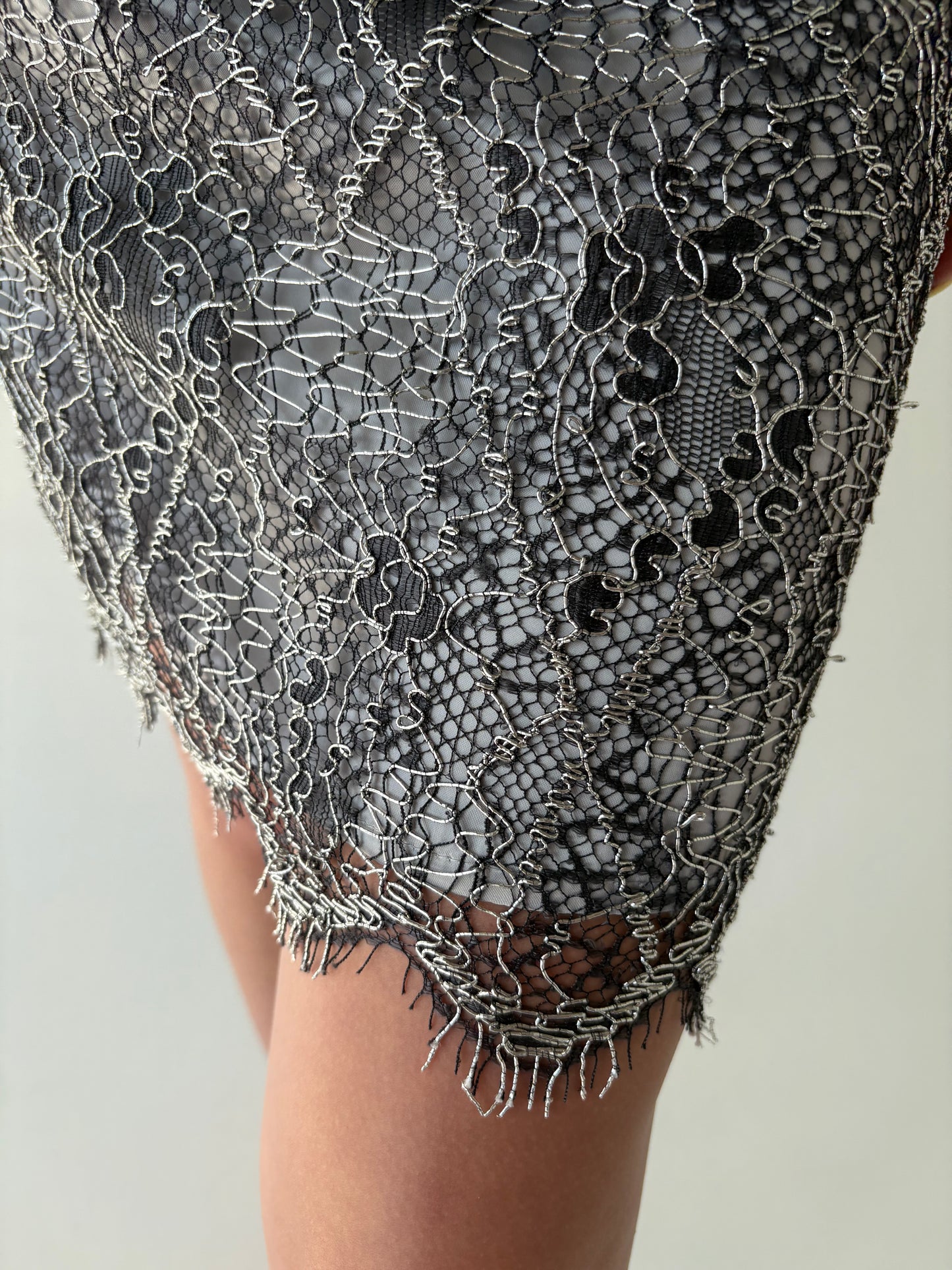 Rochie vintage din dantelă silver spectaculoasă anii 90 de cocktail