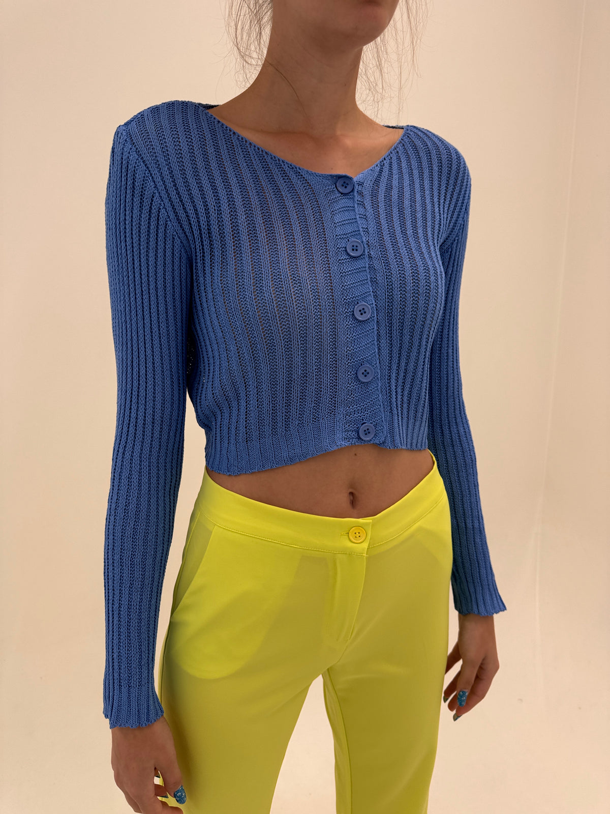 Soft knit albastru ciel ușor satinat ribbed cropped