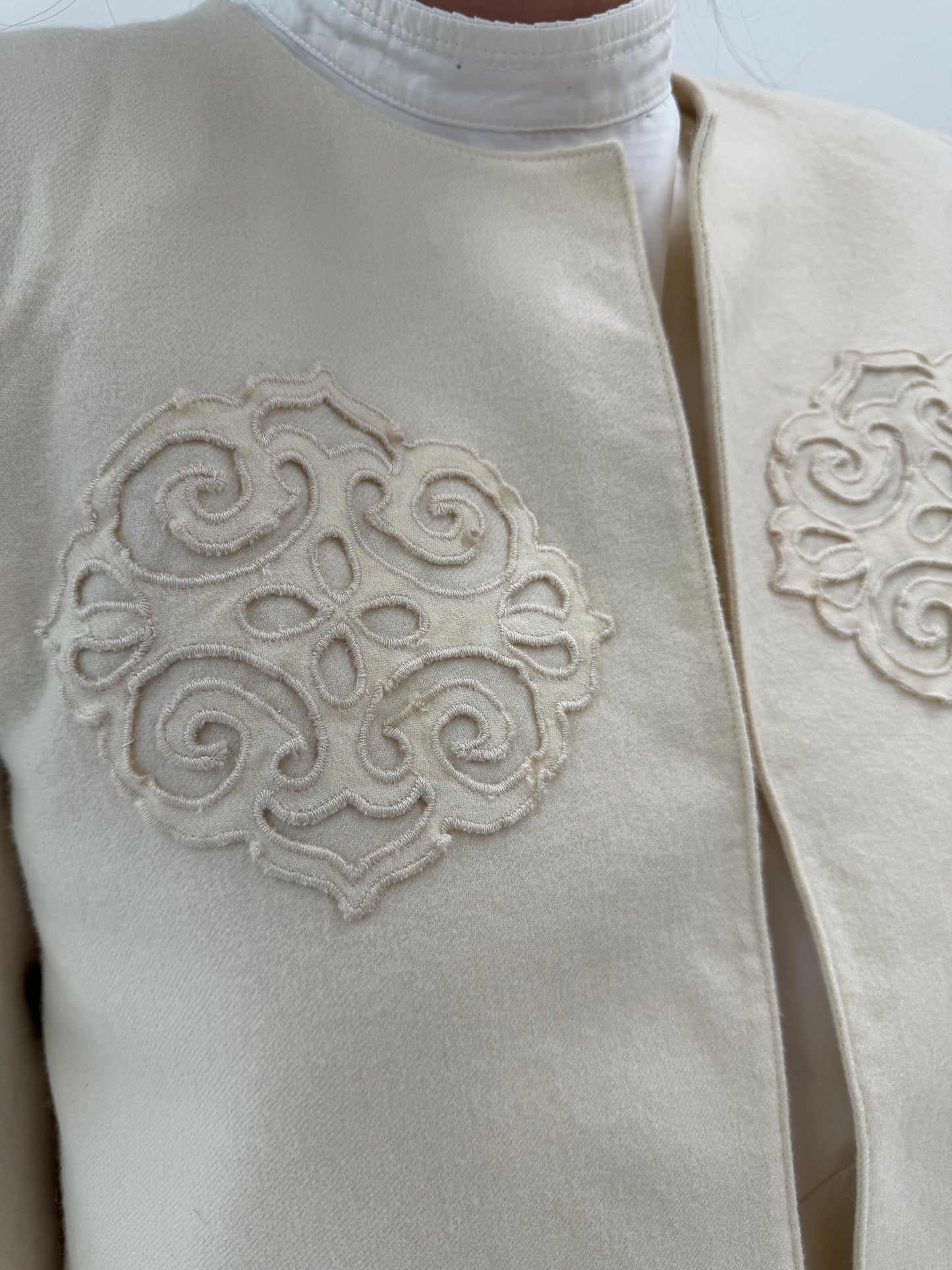 Jachetă Chloe old vintage 70–80 din stofă fină de lână cu broderii soutache