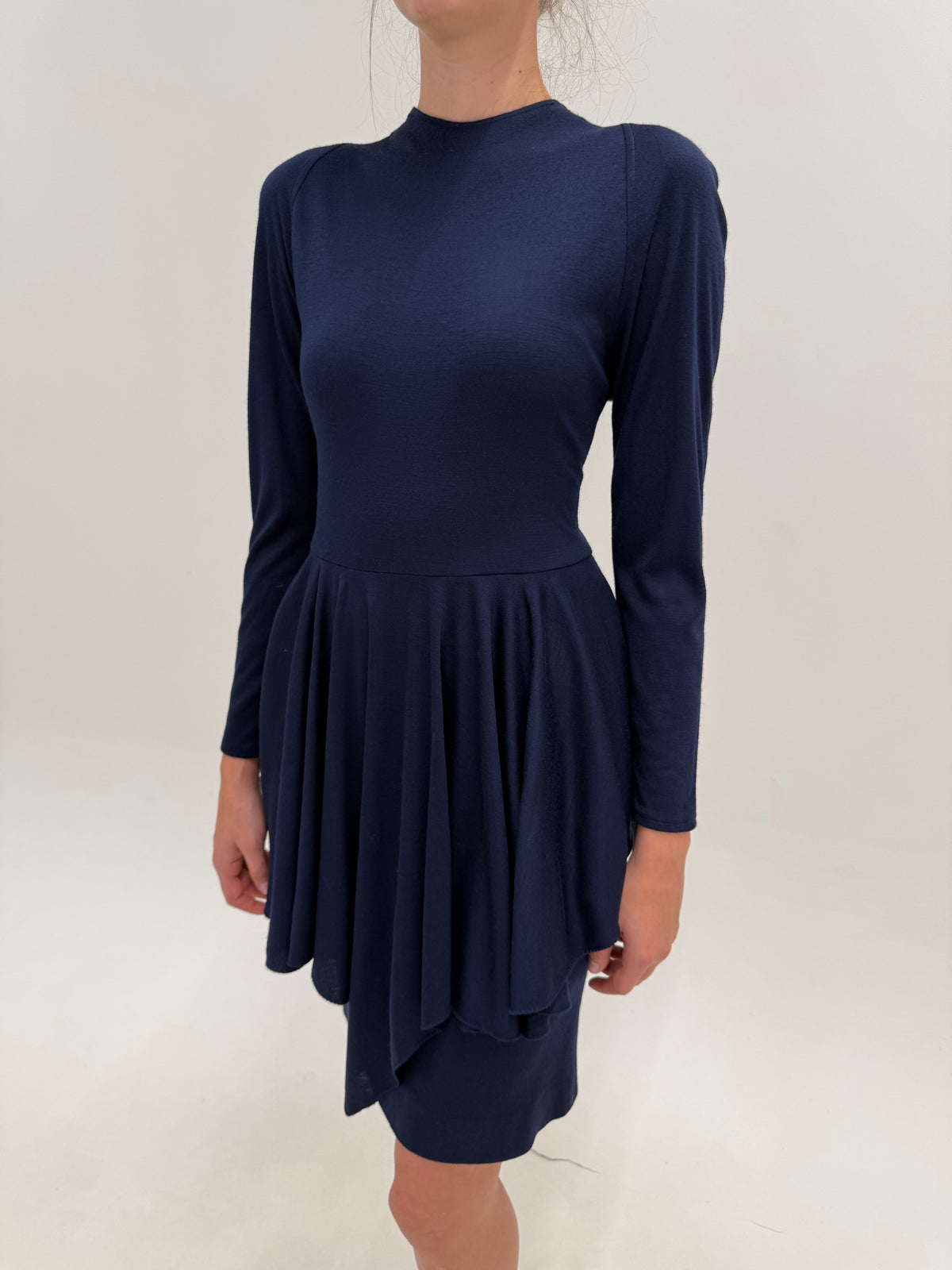 Rochie vintage italiană cu efect de peplum cambrata din cea mai fină lana midnight blue