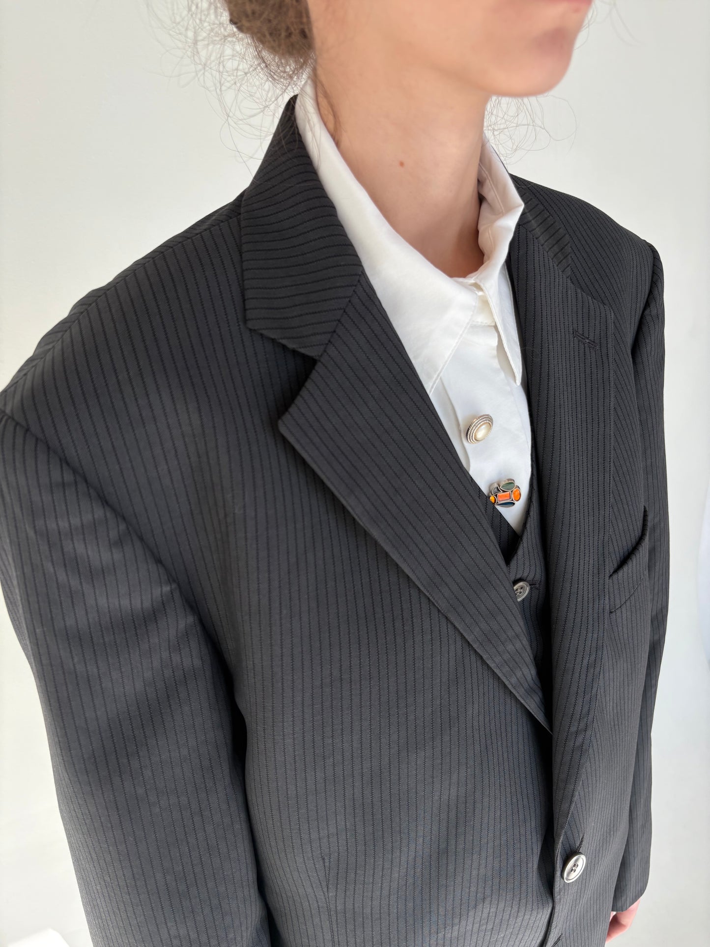 Set sacou și vestă din lana extrafina ușor structurată