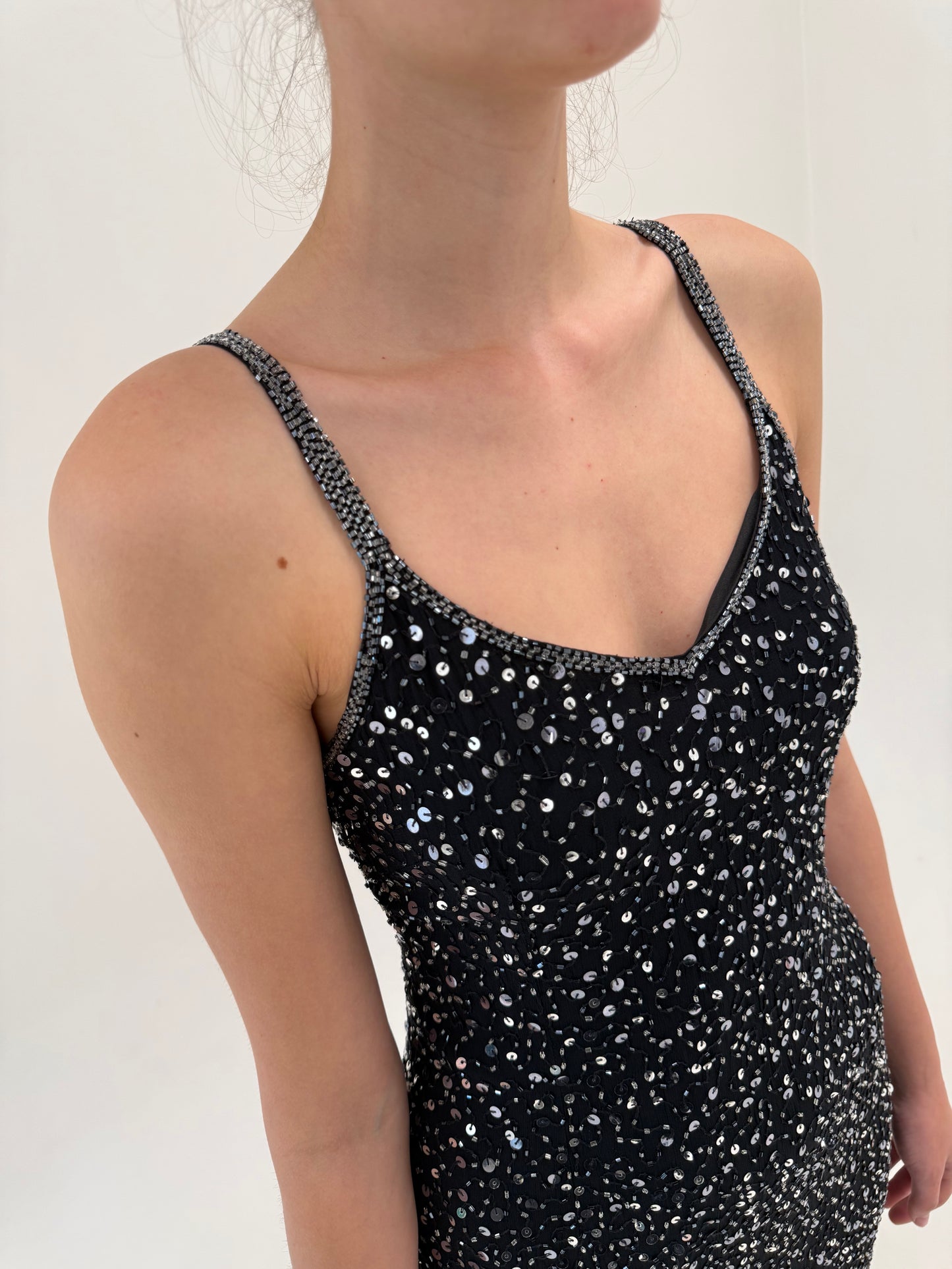 LBD vintage maxi bijterie integral cu aplicații manuale pe bază de mătase naturală