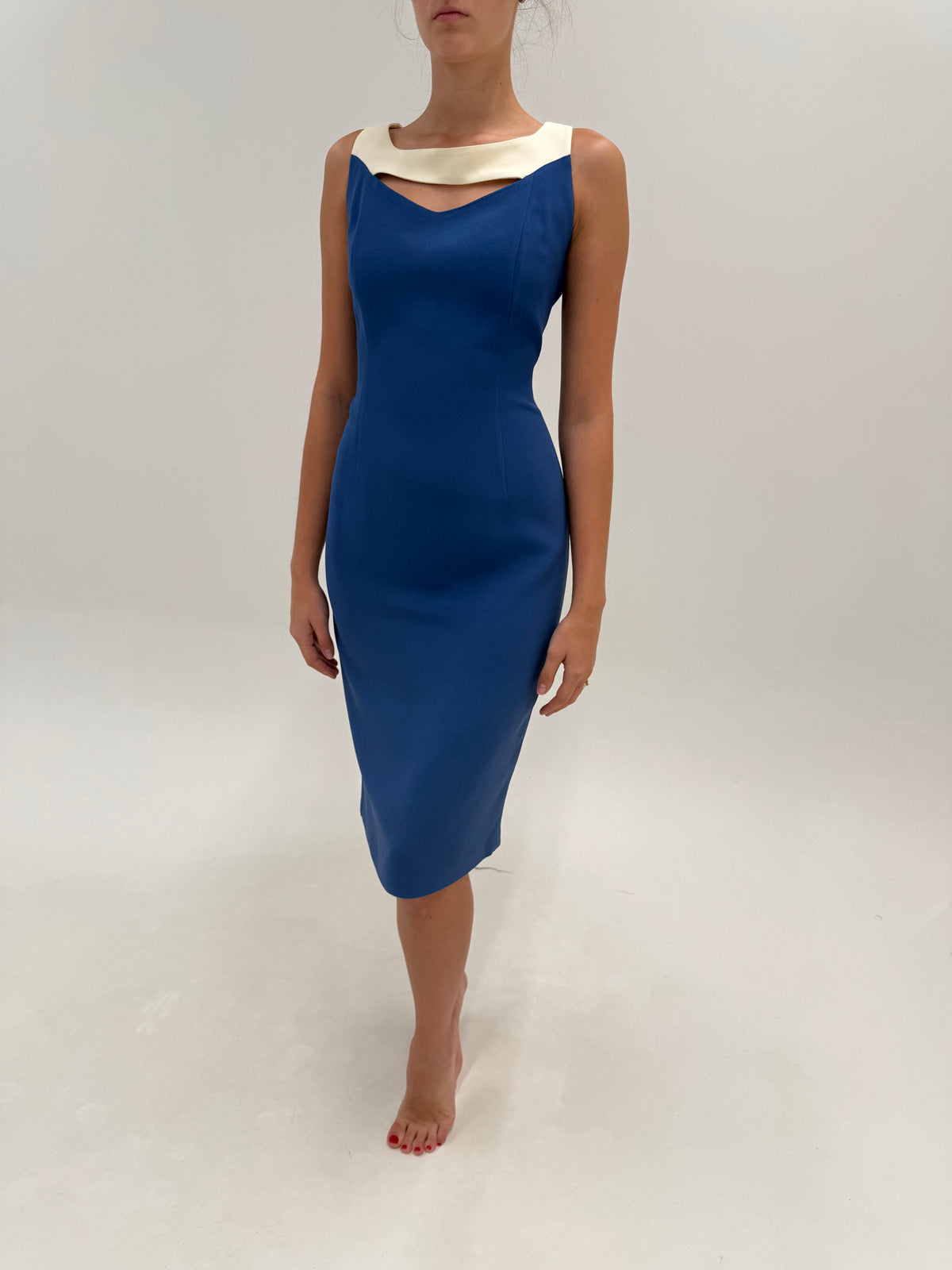 Rochie vintage italiană bodycon în croi ultra chic din stofita de la business la cocktail