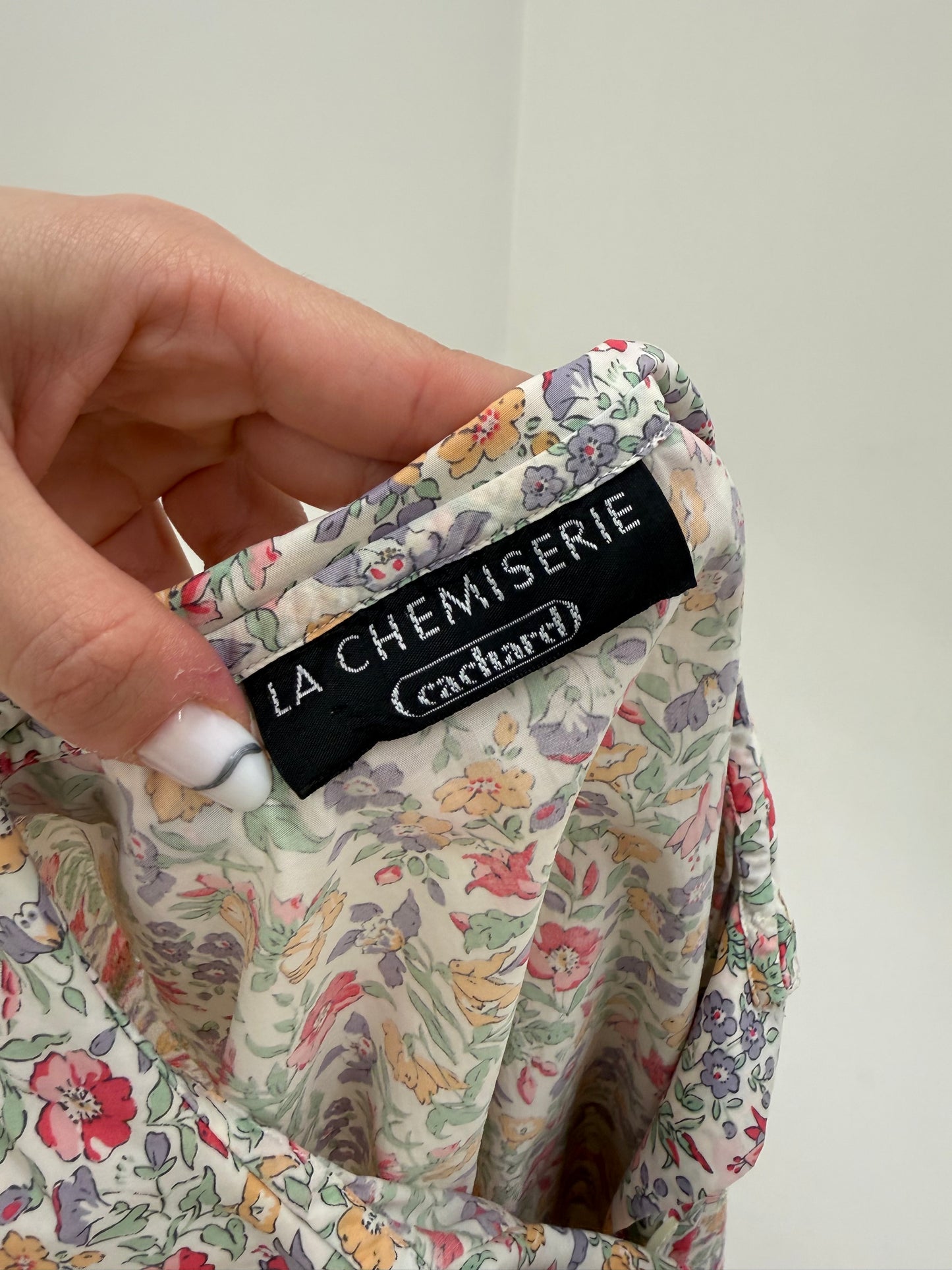 Cămașa vintage luxury Cacharel cu guler Peter Pan și print floral delicat