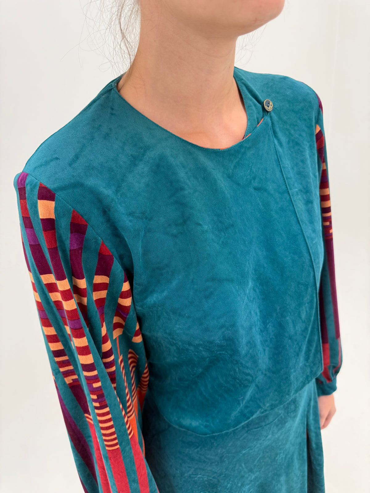 Rochie old vintage italiană din catifea early 80s în culori tari