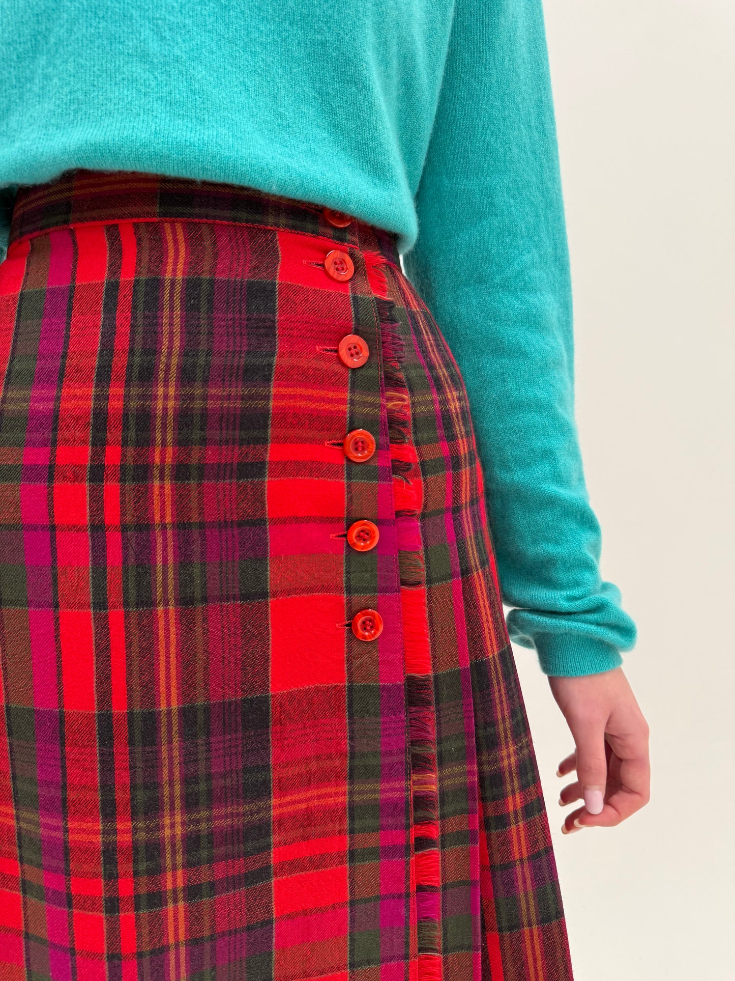 Fustă midi spre maxi din trântă de lana în culori tari cu talie ultra înaltă