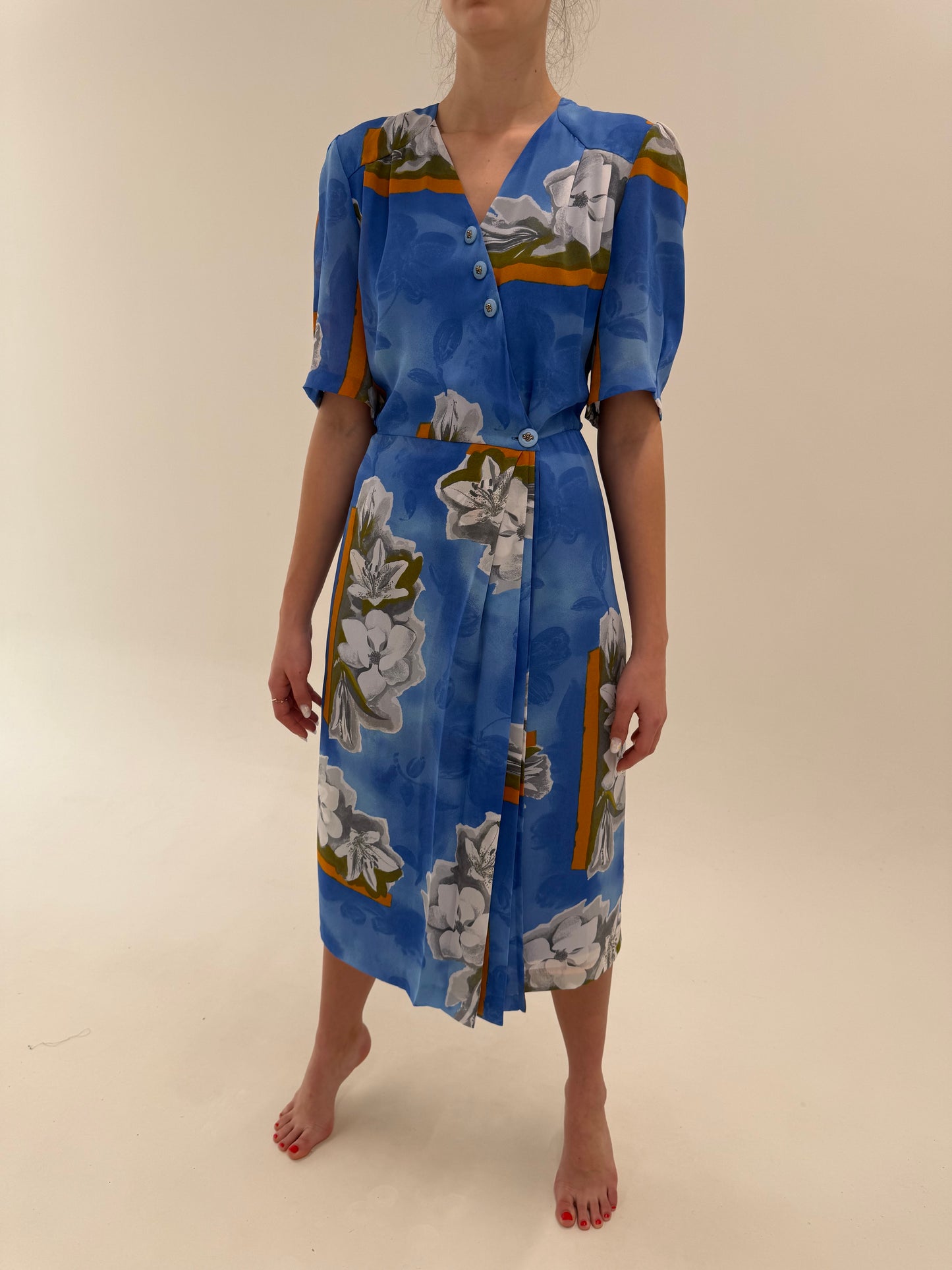 Rochie vintage cu talie ultra înaltă elastica și print superb în croi petrecut