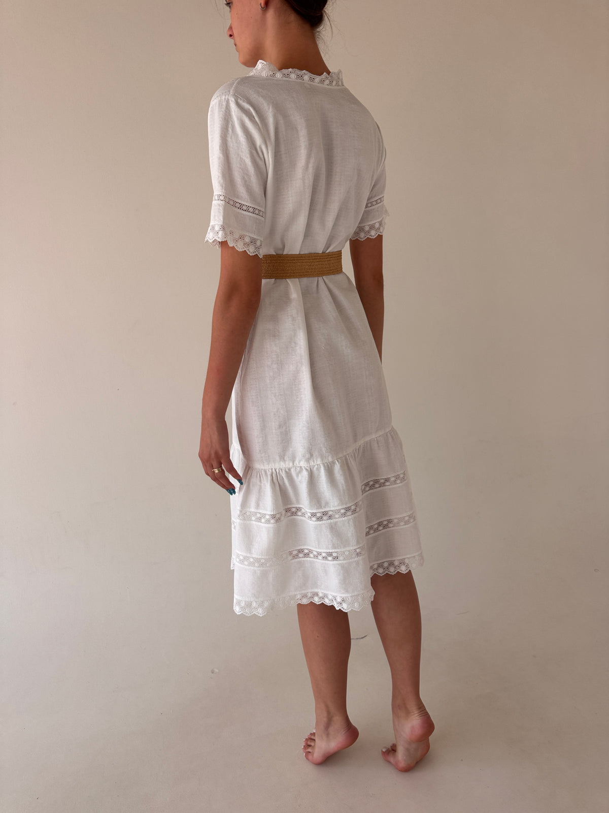 Rochie vintage din pânză excepțională de bumbac tip jacquard cu macrame
