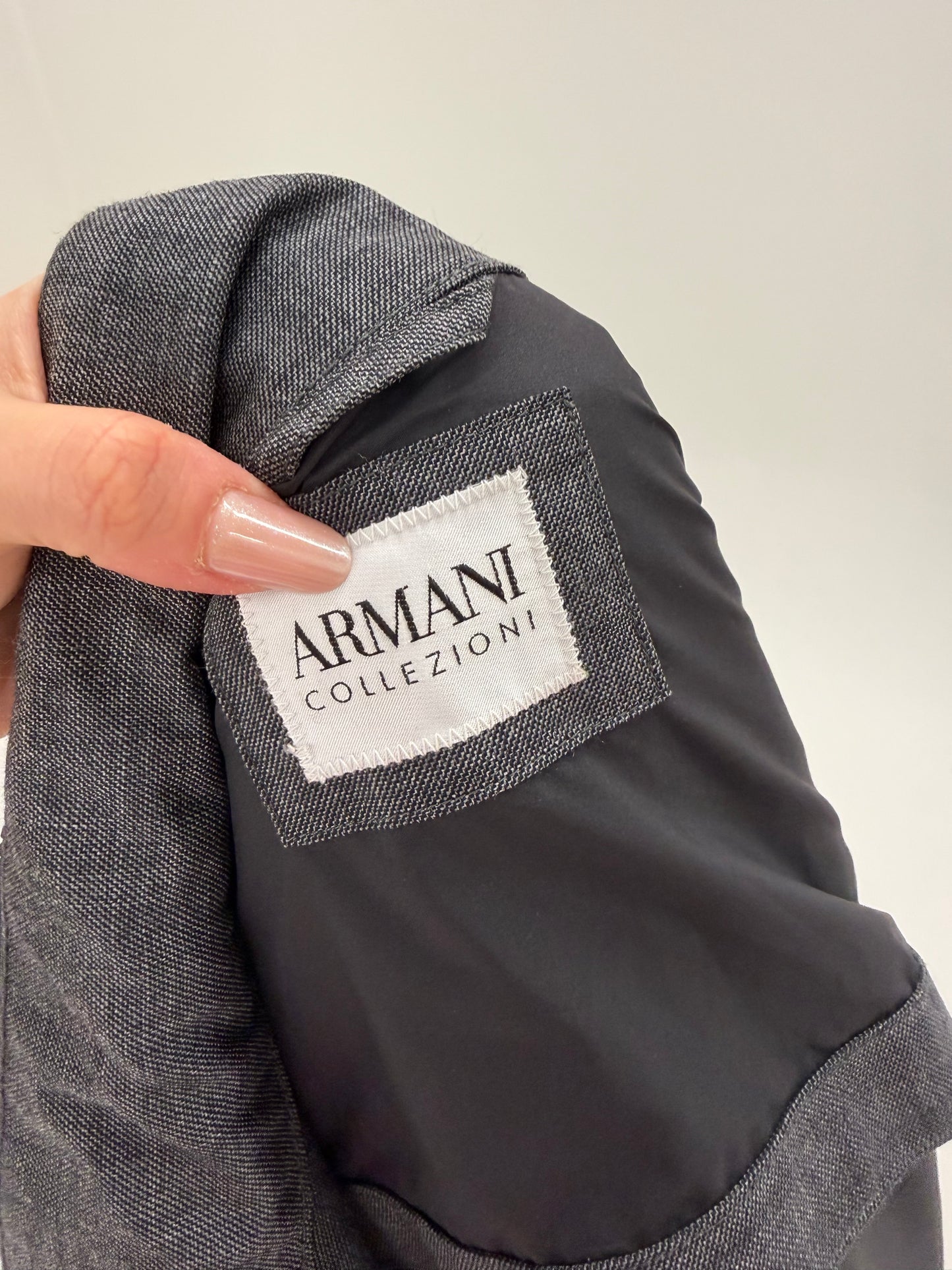 Geacă Armani de primăvară din lana extrafina impermeabila