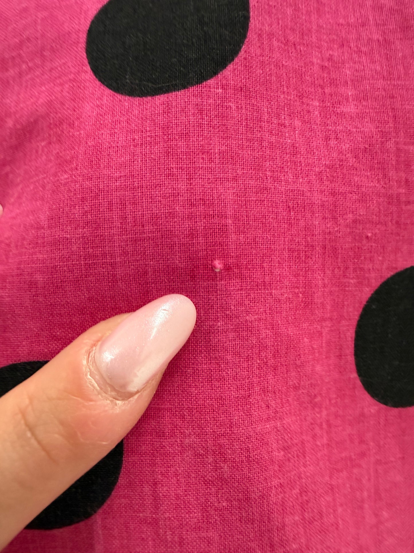 Rochie vintage fucsia cu buline negre din pânză de in