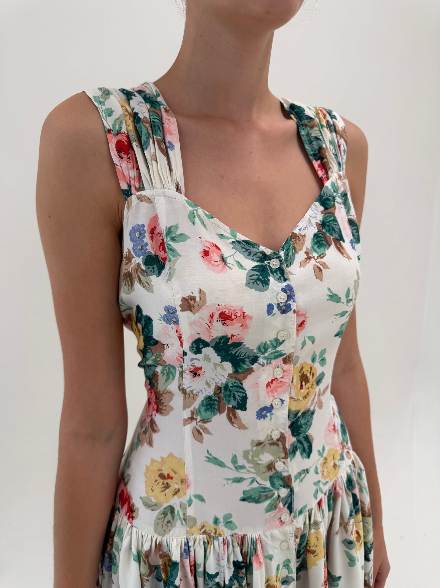 Rochie vintage super vaporoasă cu corsaj ușor elastică la spate