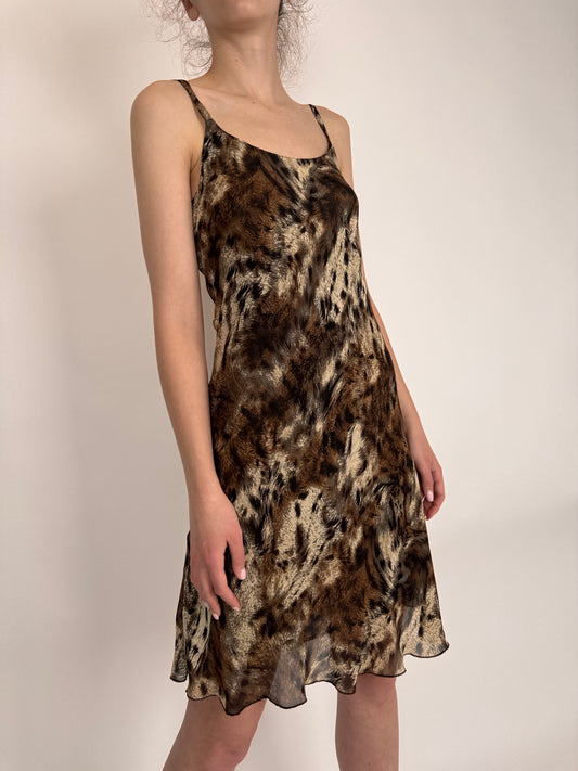 Rochie animal print tip furou
