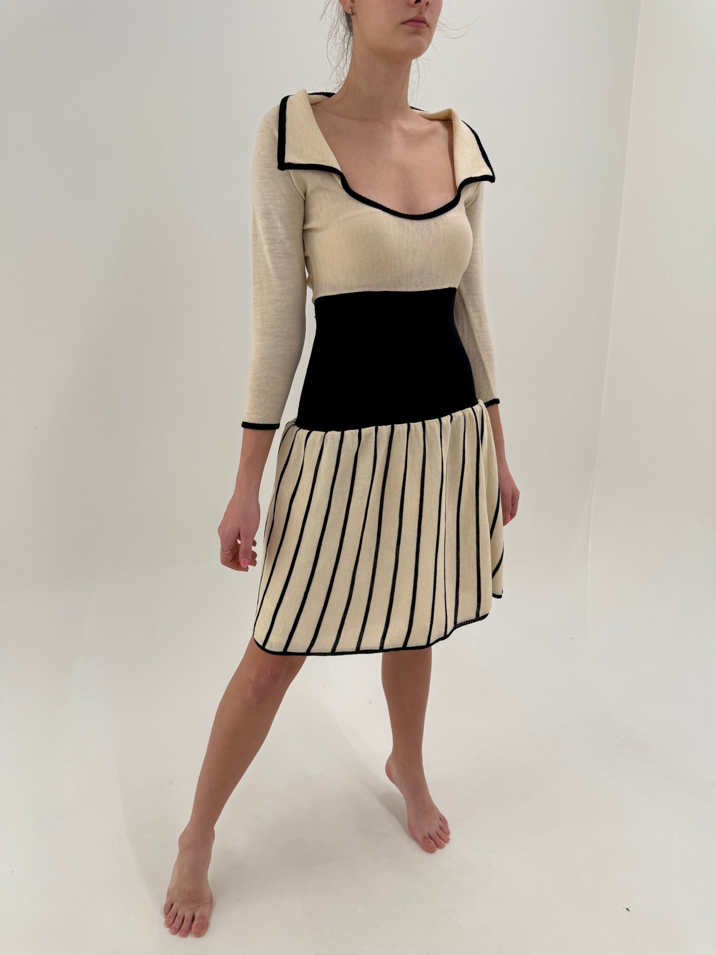 Rochie vintage luxury Rocco Barocco spectaculoasă din jerse nude cu navy blue