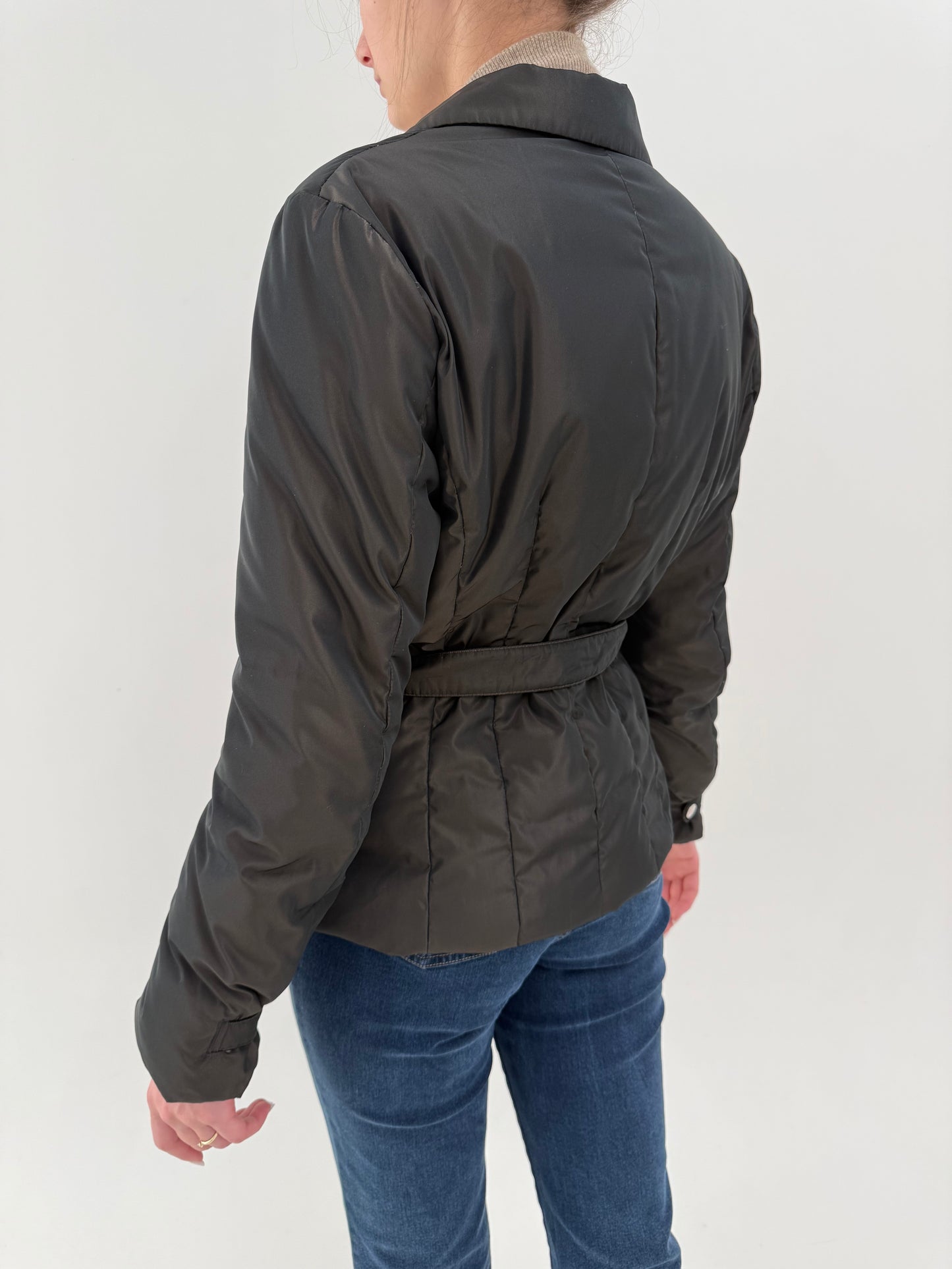 Geacă subțire Max Mara cu talie marcată reglabilă din material impermeabil