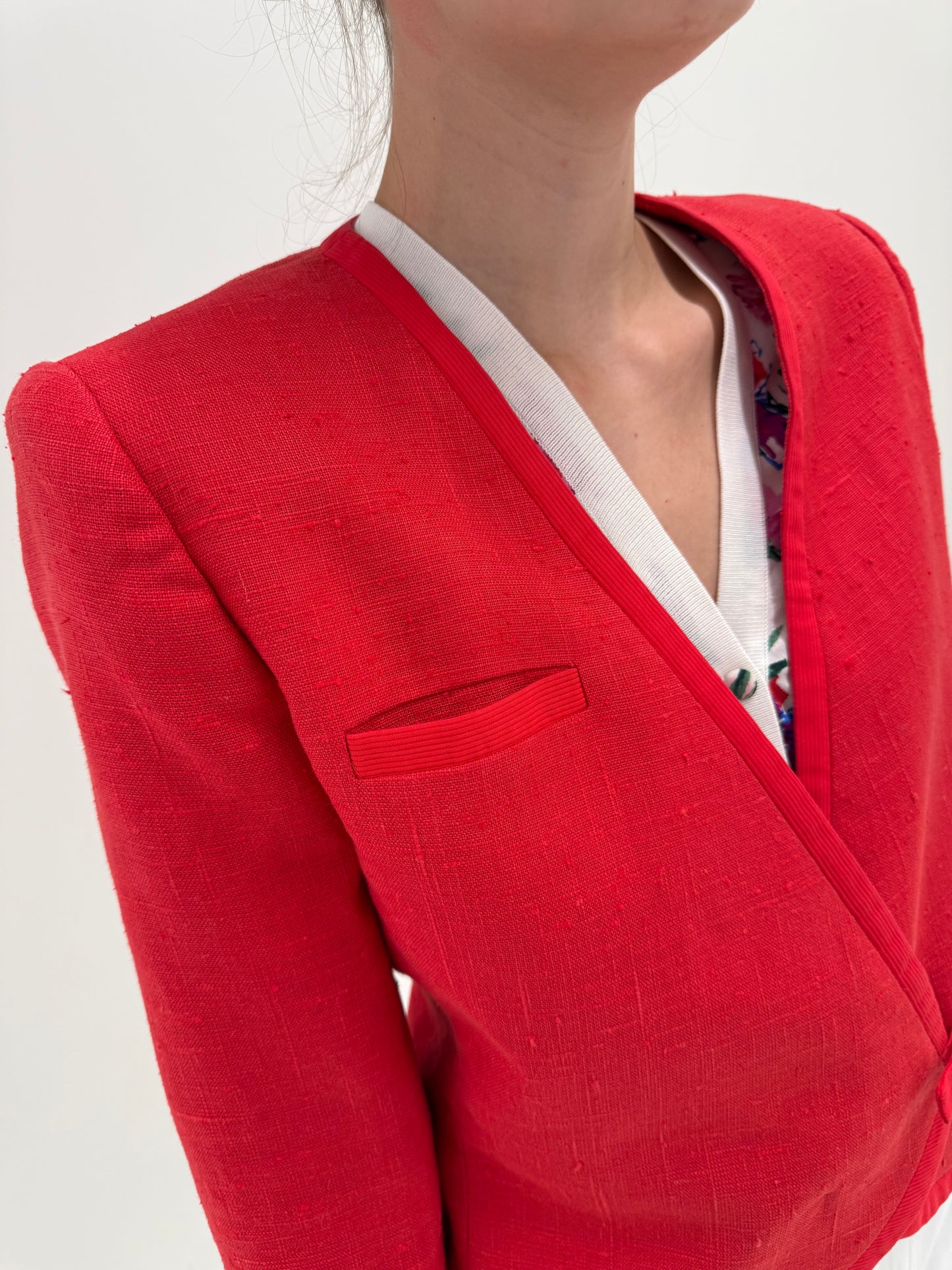 Sacou Valentino vintage din pânză structurată de in cherry red
