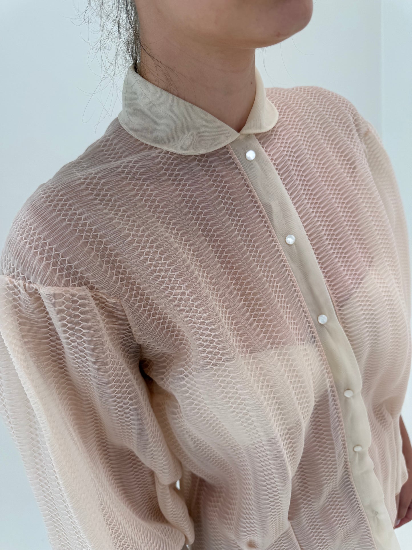 Cămașa vintage din microfibră texturată dusty powder Pink cu umeri bufanți
