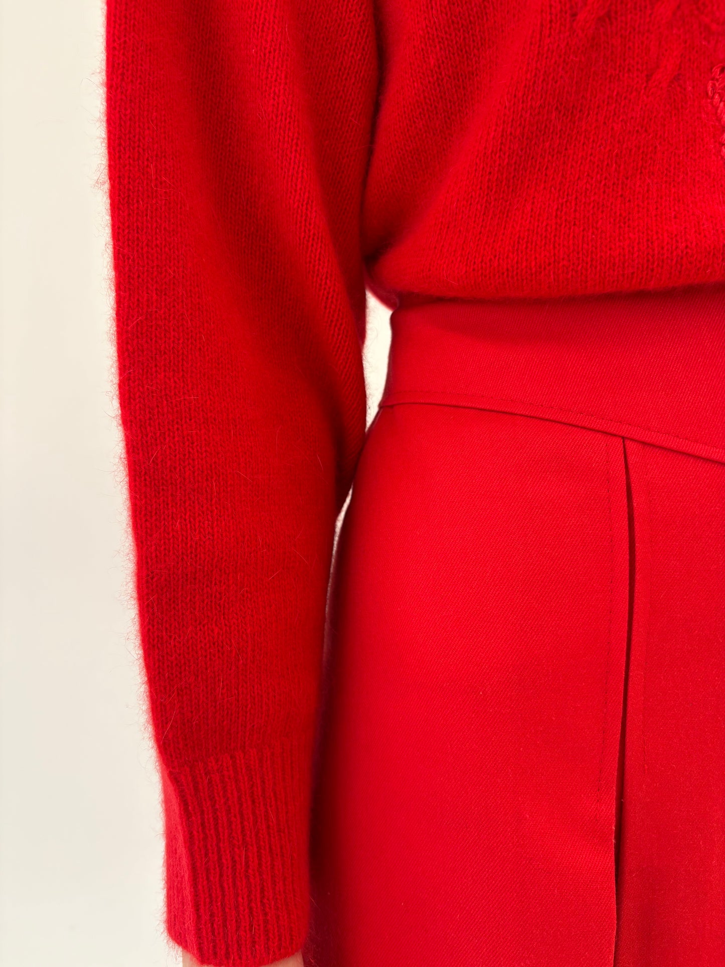 Fustă vintage plisată cherry red din worsted wool