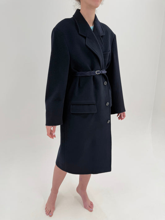 Palton vintage luxury Ungaro din stofă de lana în croi actual revenit în trend