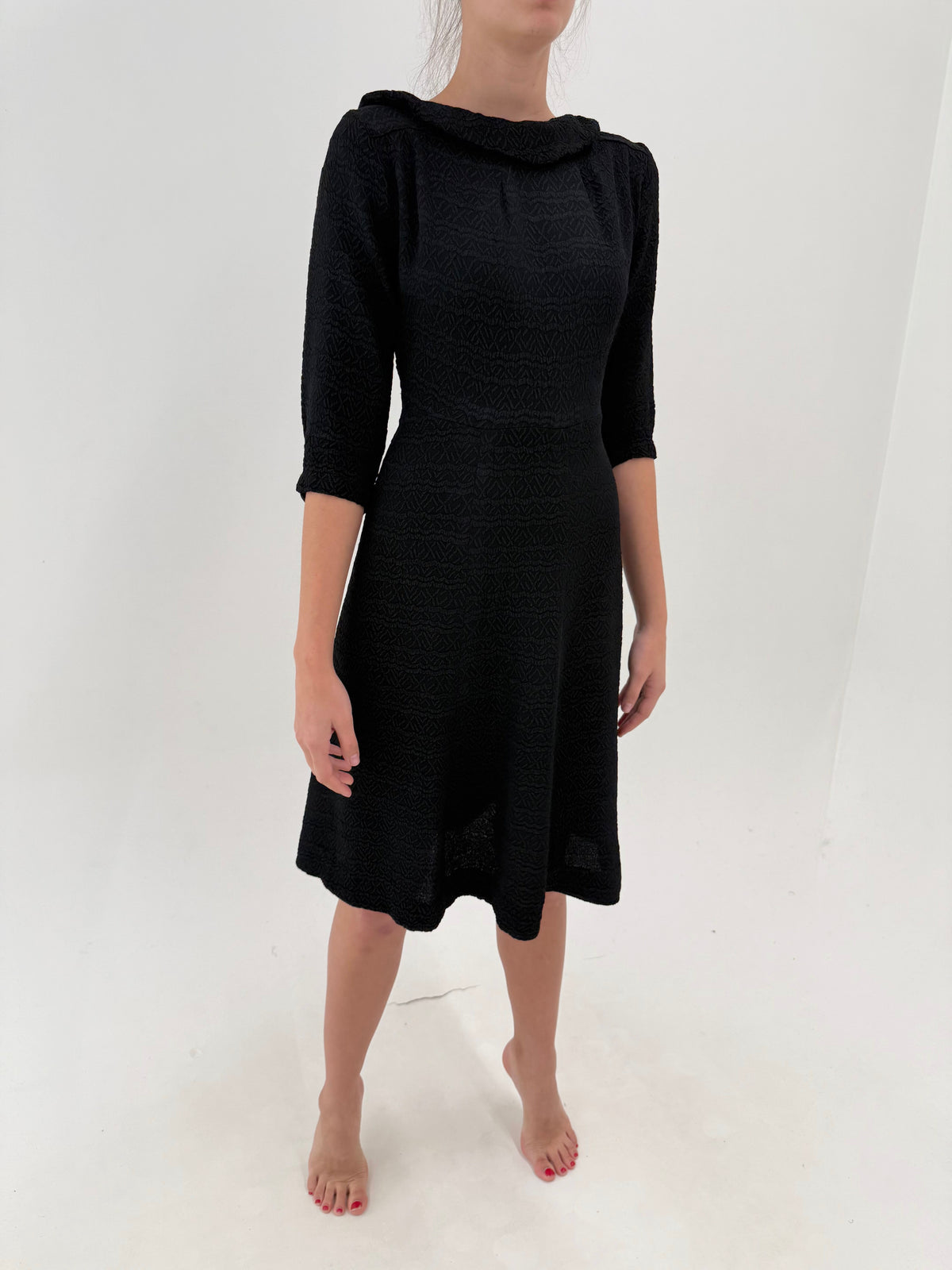 LBD old vintage de colecție anii 50 din cloqué texturat cu portrait collar de la zi la cocktail