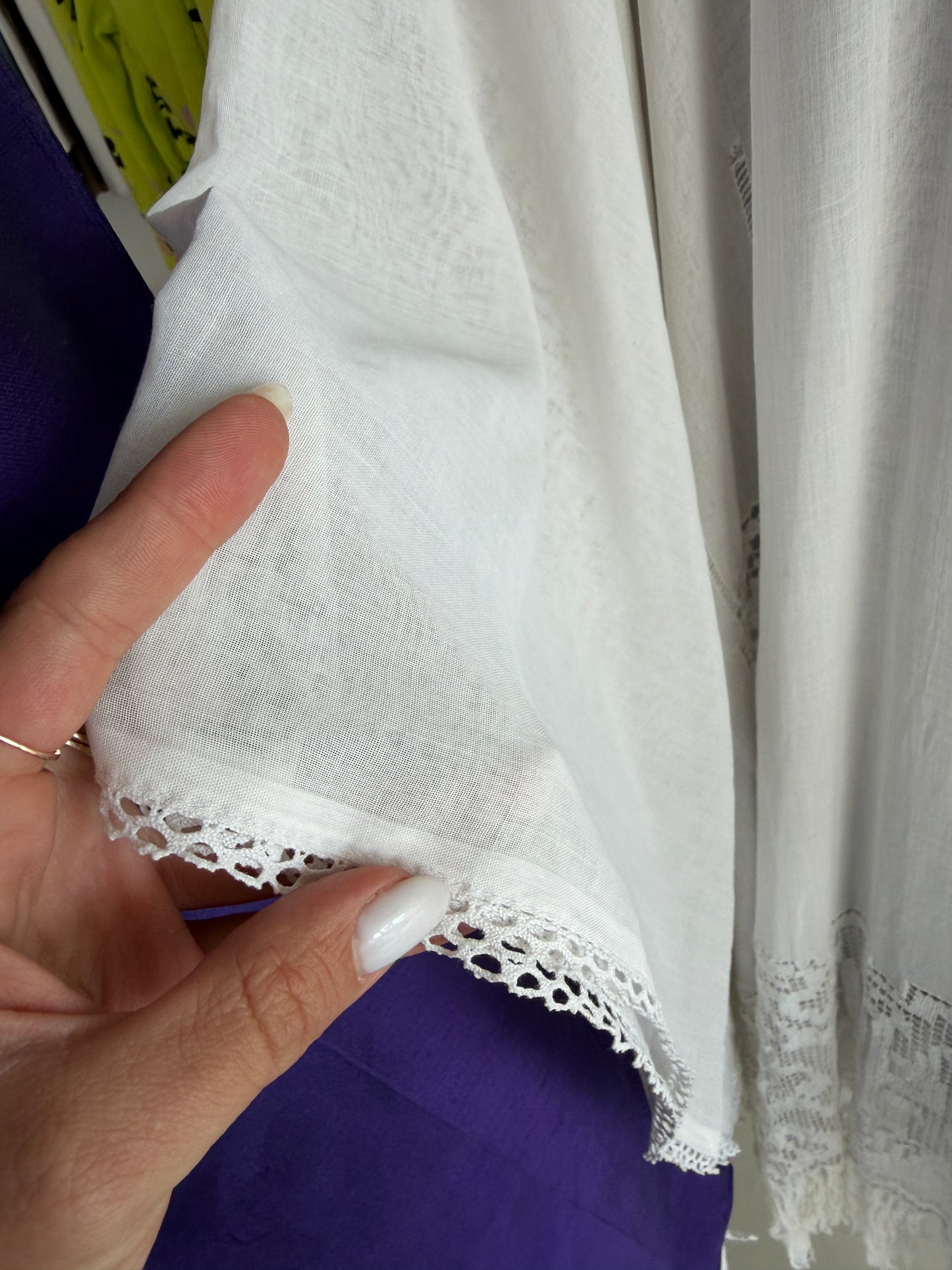 Kaftan ultra vaporos luxury lucrat manual cu macrame și broderie
