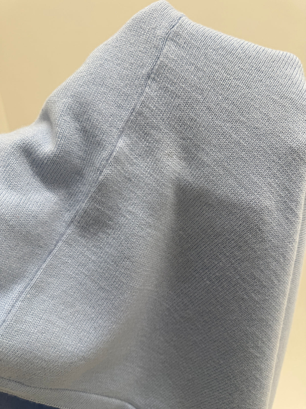 Cardigan petite baby blue din lana merino extrafina