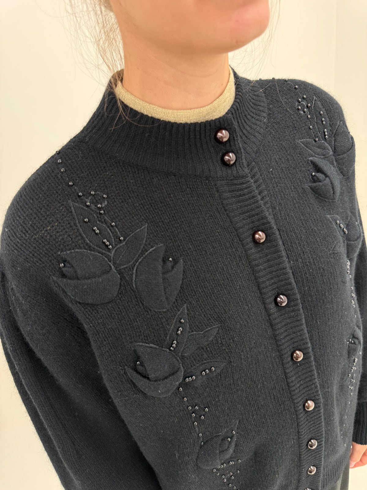 Cardigan vintage negru gros cu aplicații manuale și 3D din lana și Angora