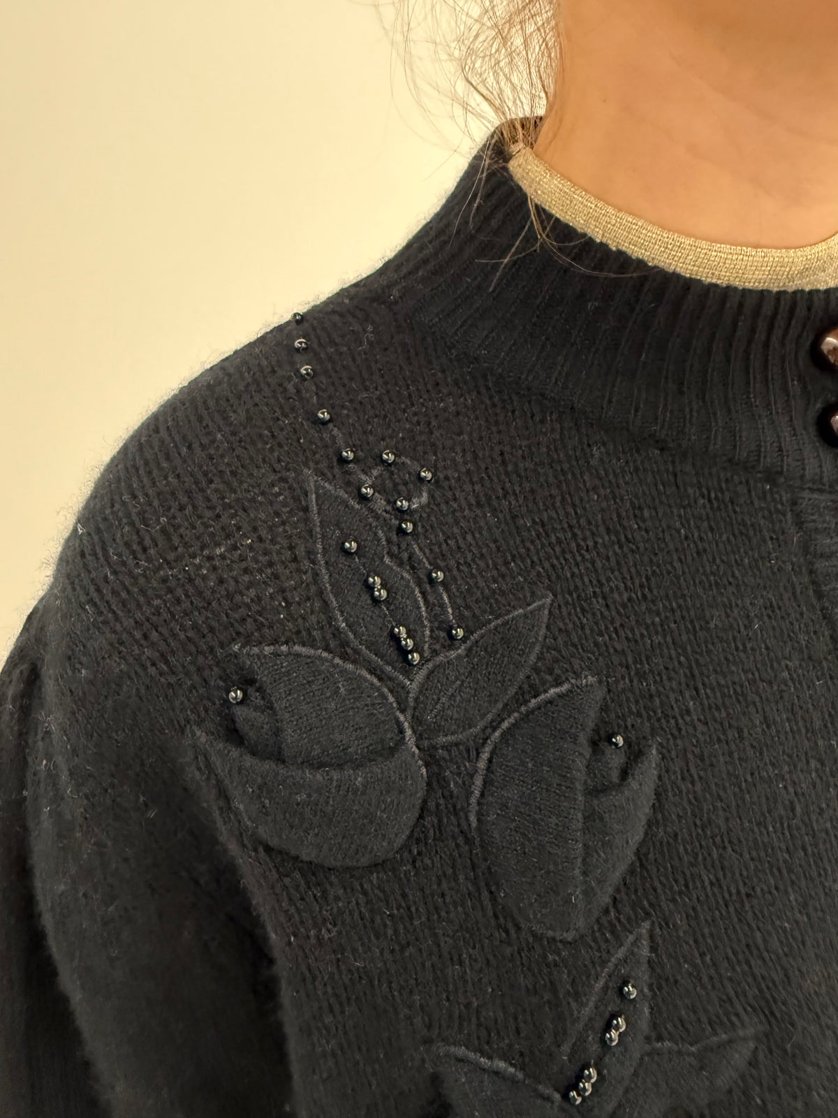 Cardigan vintage negru gros cu aplicații manuale și 3D din lana și Angora