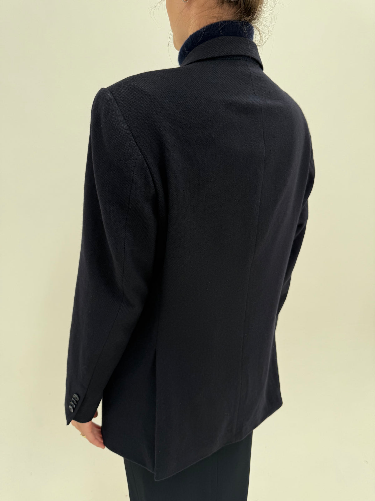 Sacou Burberry din lana extrafina groasă texturată Navy blue în croi actual tip palton