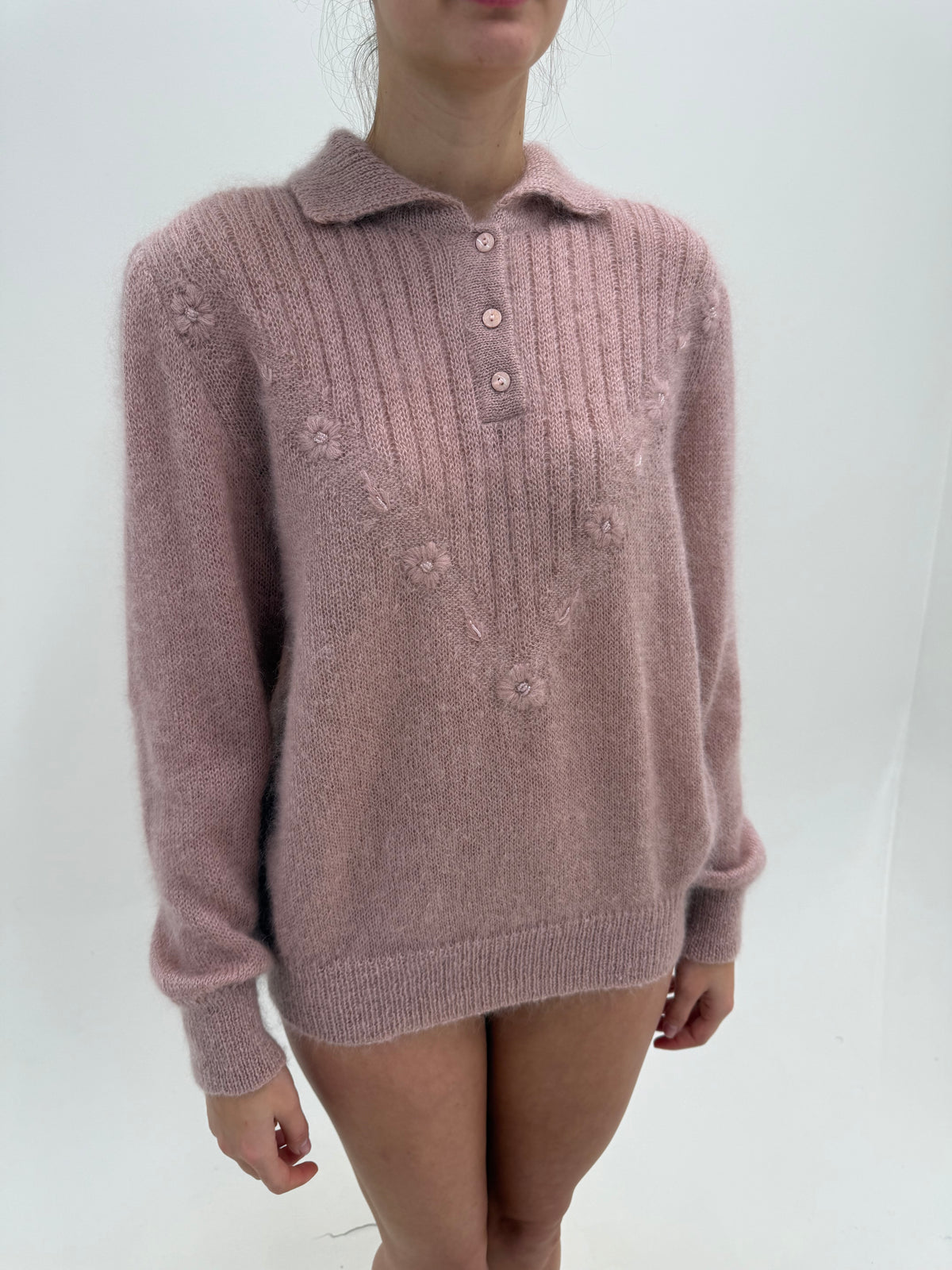 Pulover vintage din super kid mohair dusty powder Pink cu broderie manuală