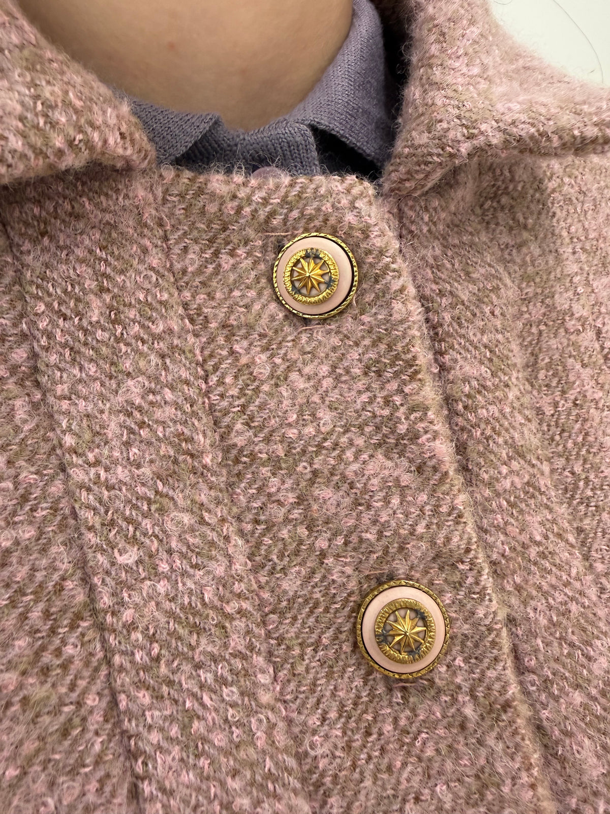 Jacheta old vintage petite anii 60 din tweed super gros boucle powder pink și camel
