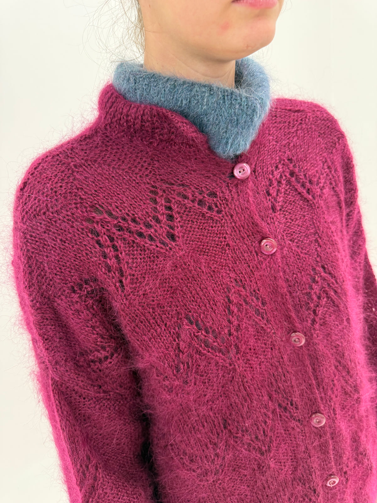 Cardigan vintage burgundy lucrat manual din lana și mohair