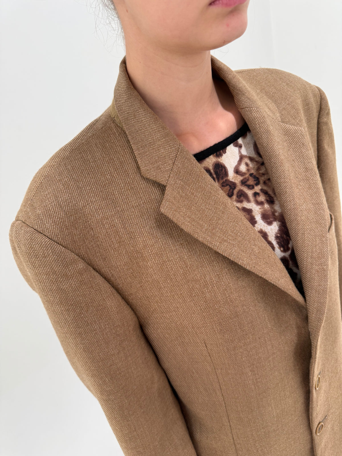Sacou Valentino camel tall din tweed excepțional de alpaka, lana și mohair