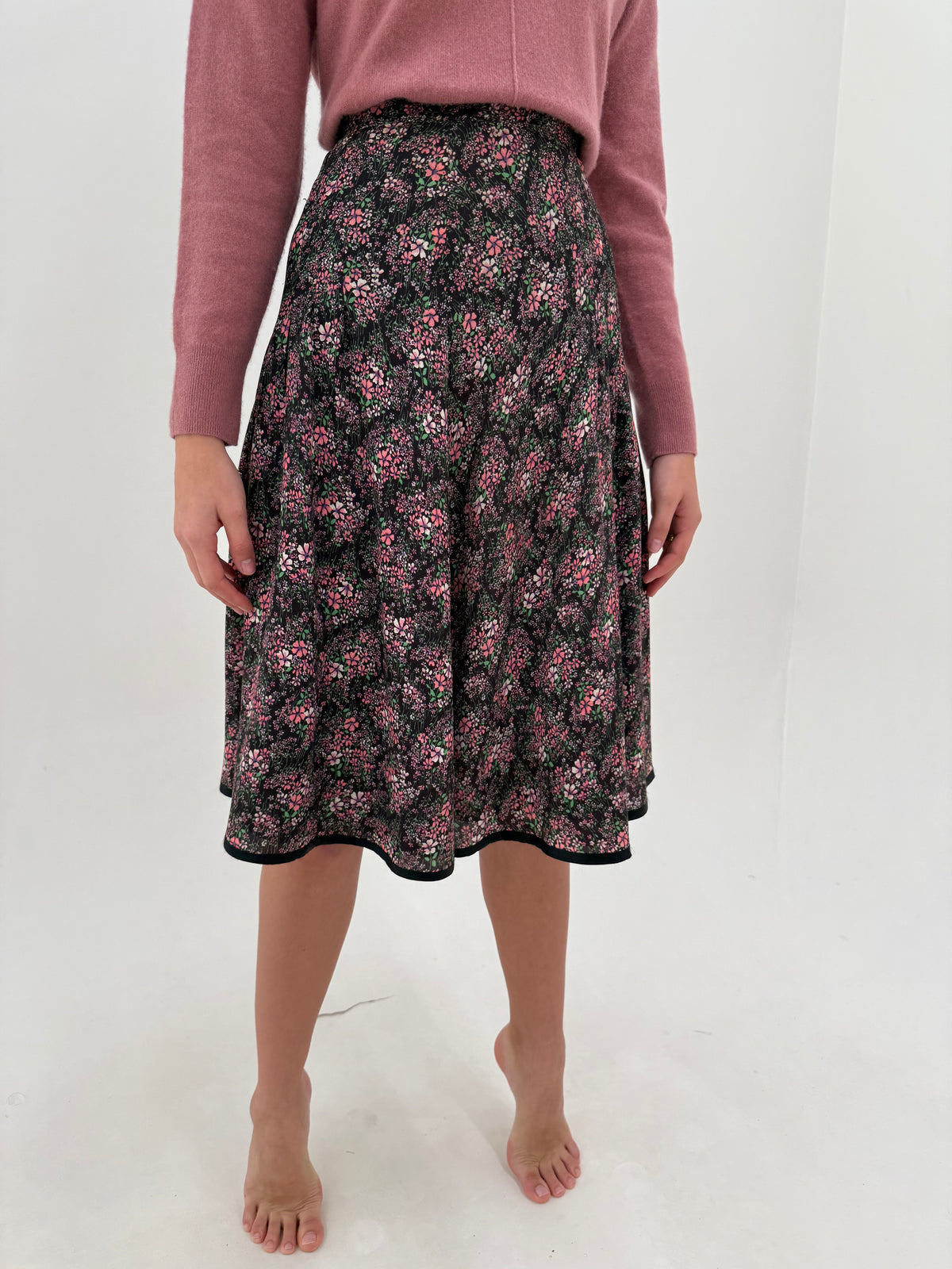 Fustă vintage midi cu print dusty pink din lana excepțională extrafina