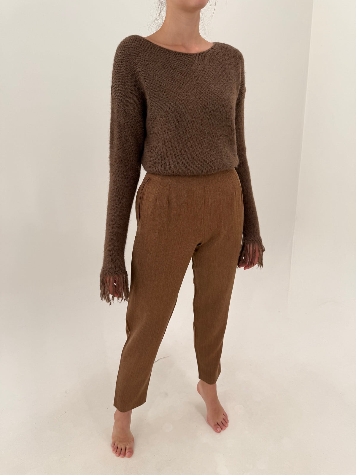 Pantaloni dark caramel brown tall din lana extrafina confort cu talie ultra înaltă