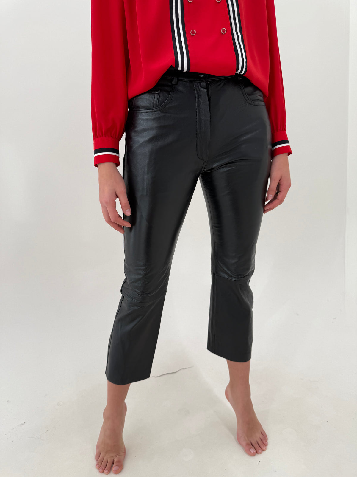 Pantaloni petite din piele naturală extrem de moale straight leg