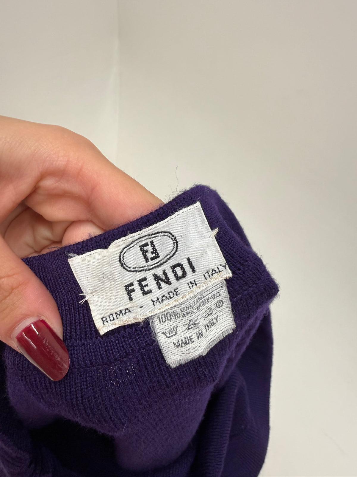 Fustă Fendi creion din tricot de lana extrafina dens aubergine